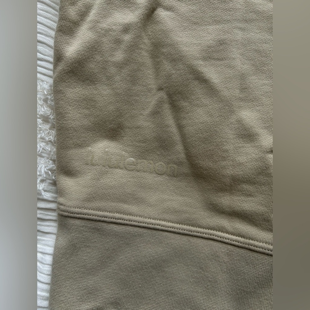 Lululemon Tan Crewneck